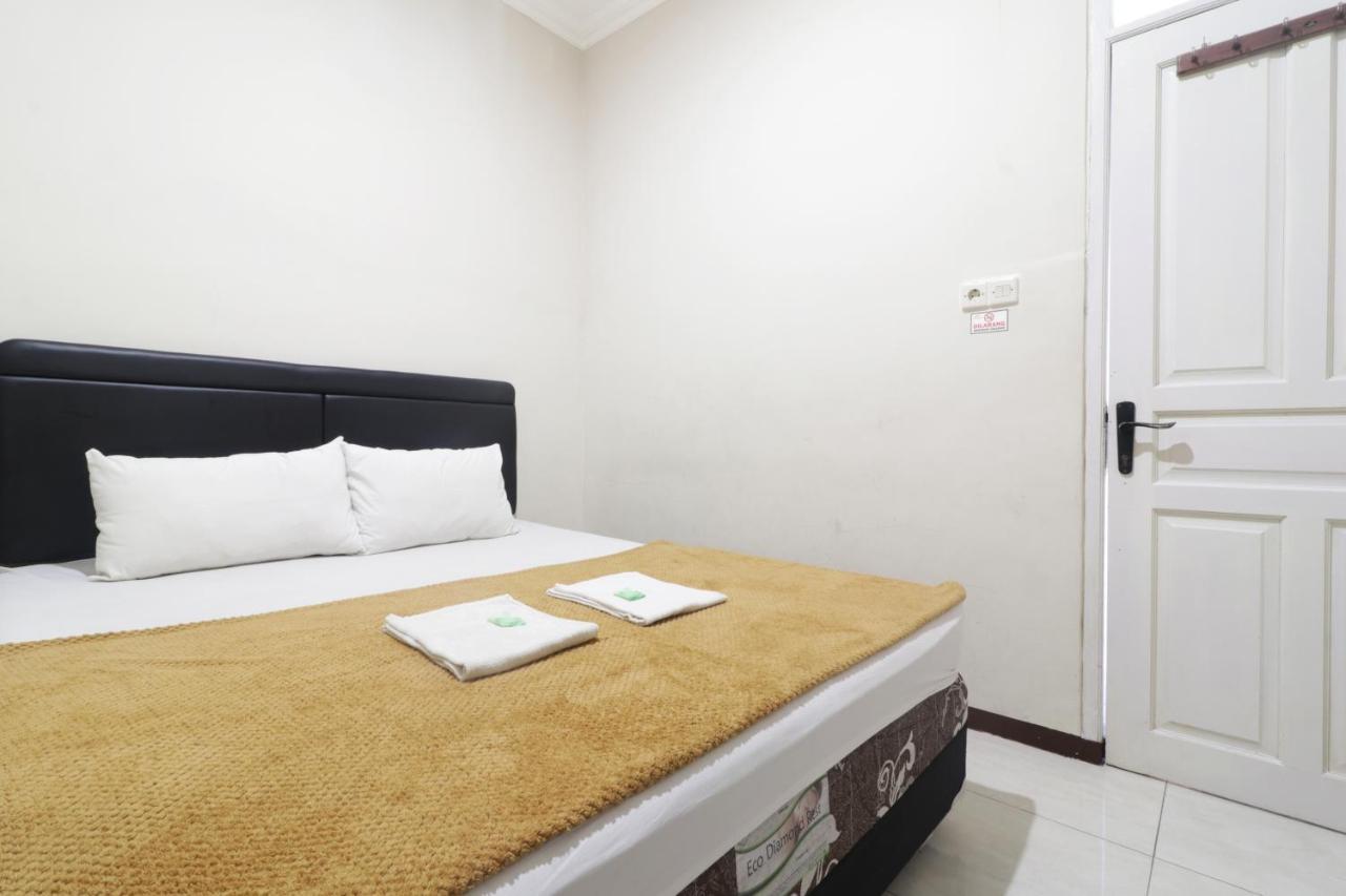 Hotel Omah Ampel Syariah Сурабая Экстерьер фото