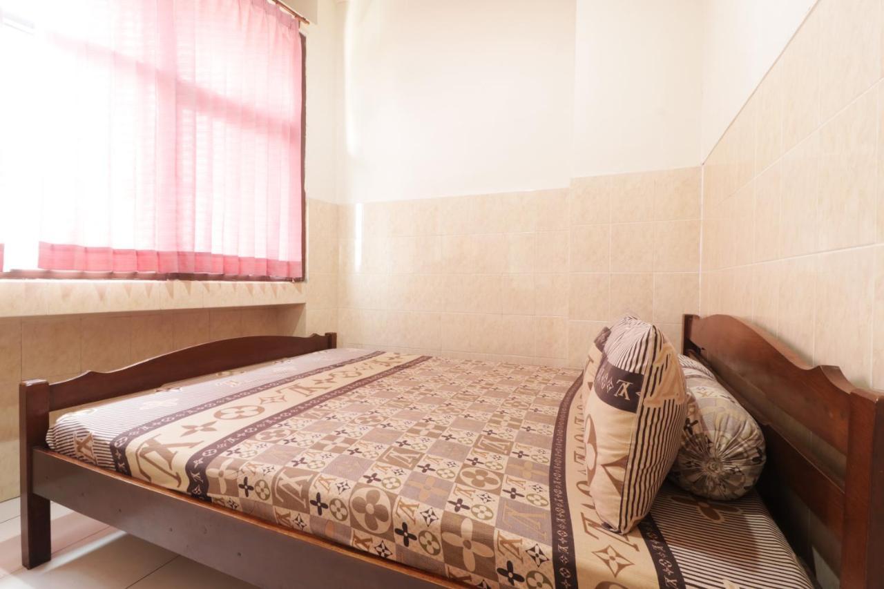 Hotel Omah Ampel Syariah Сурабая Экстерьер фото